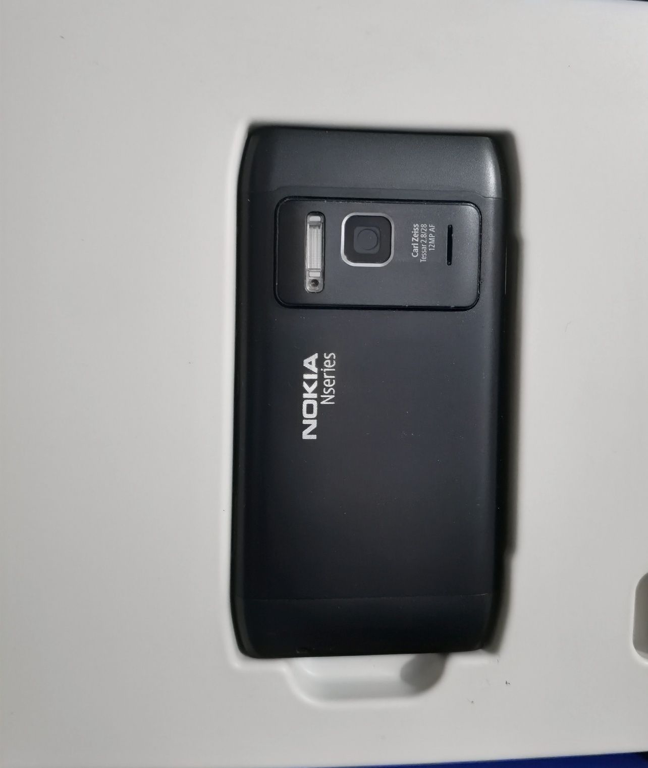 Nokia N-8 Finland