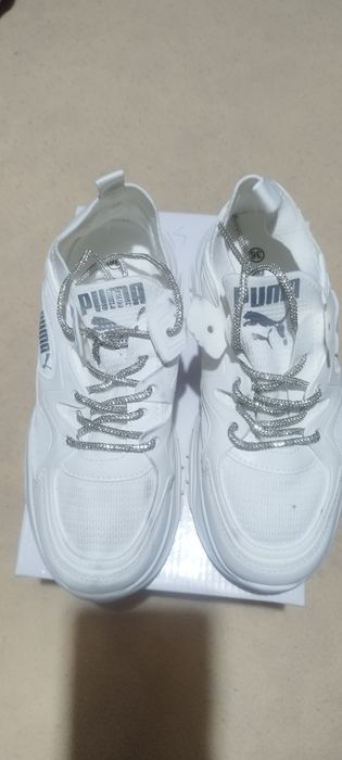 Sapatilha em branco