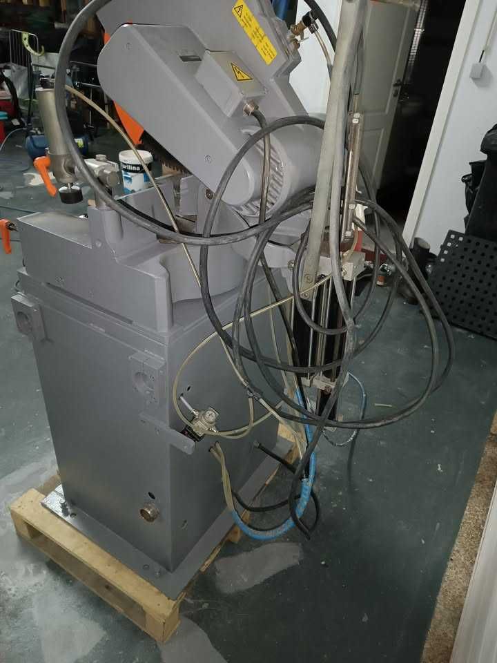 Máquina corte Alumínio automática Elumatec