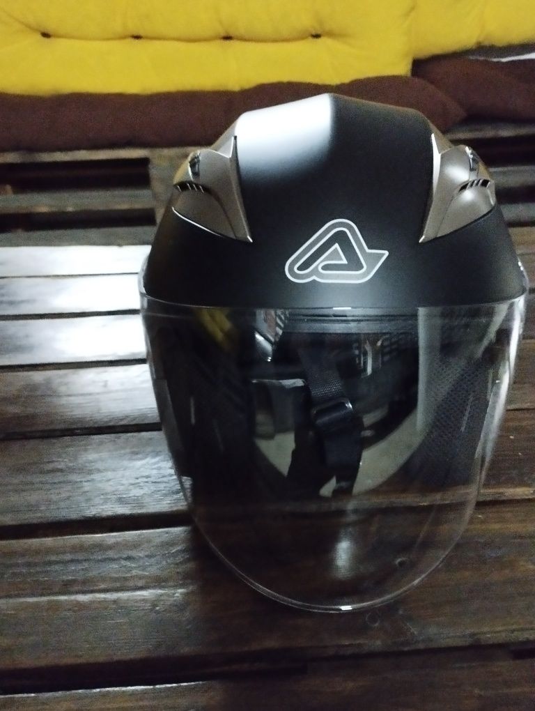 Vendo Capacetes Acerbis novos