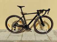 Bicicleta de Gravel BXT Carbono Semi-Nova