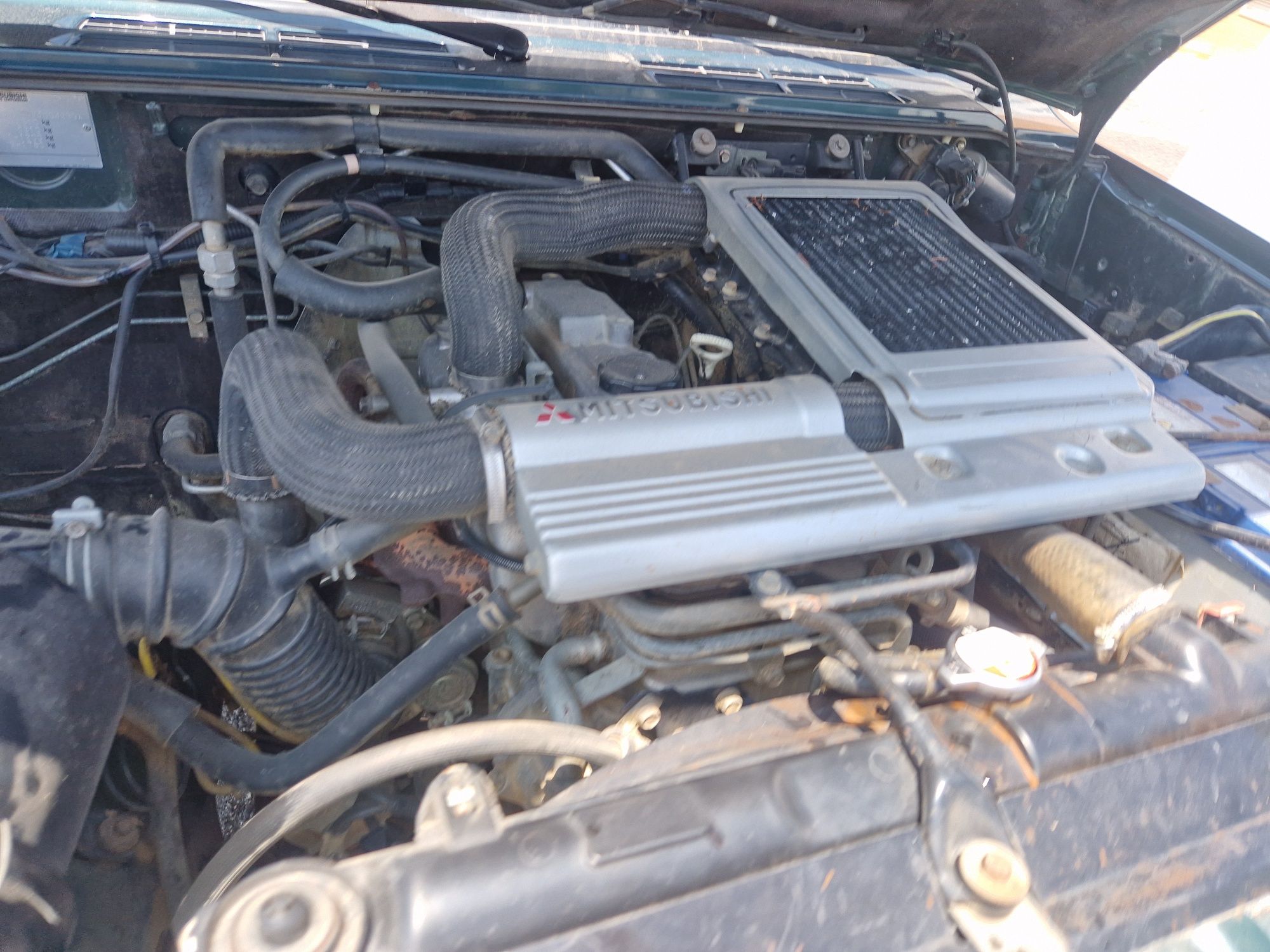 Vendo mitsubishi Pajero mk2 2.8 GLS