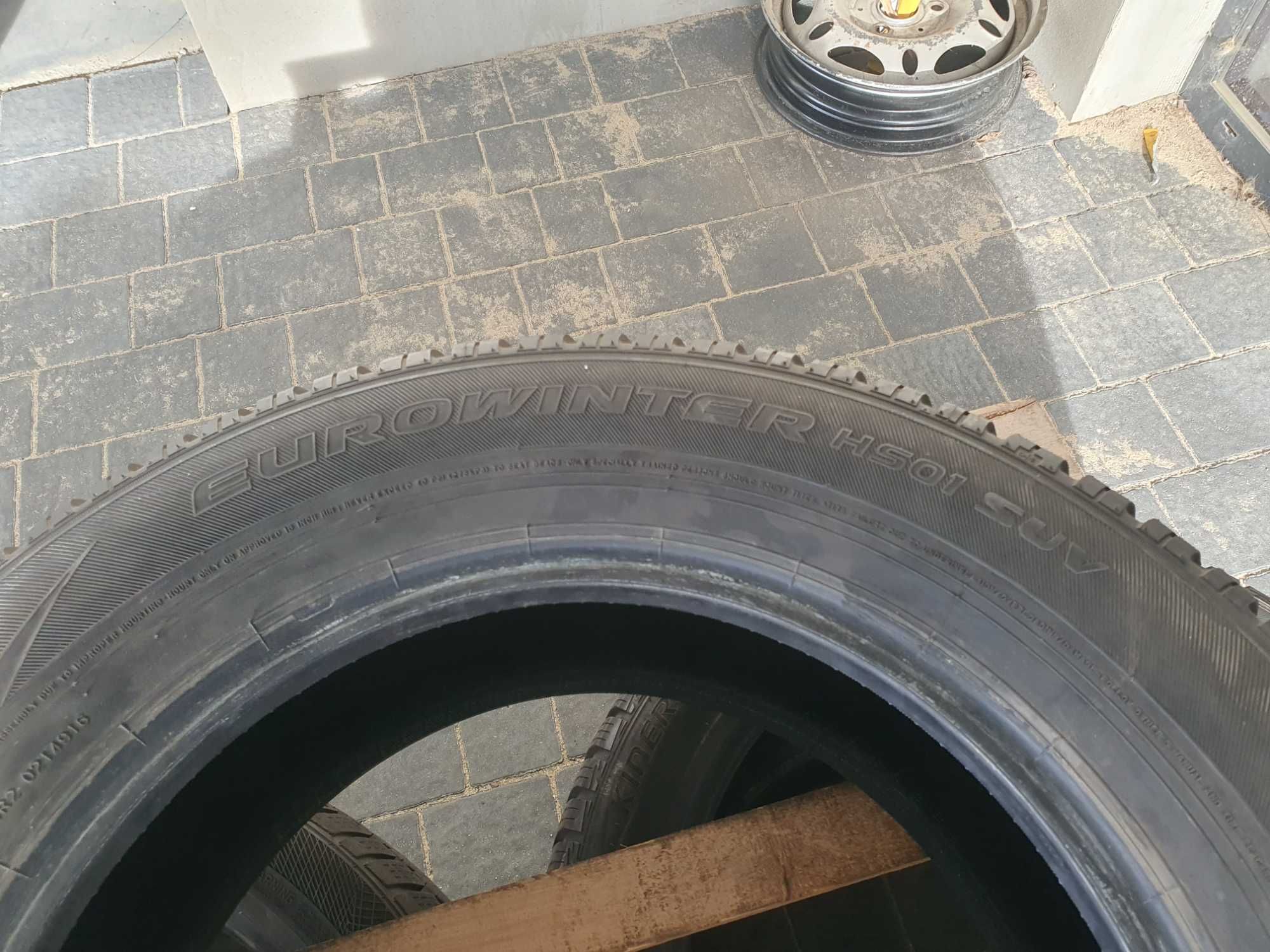 Opona Falken Eurowinter HS01 SUV 215/65/16 96H HP165