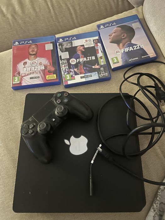 Ps4 +comando + 3 jogos