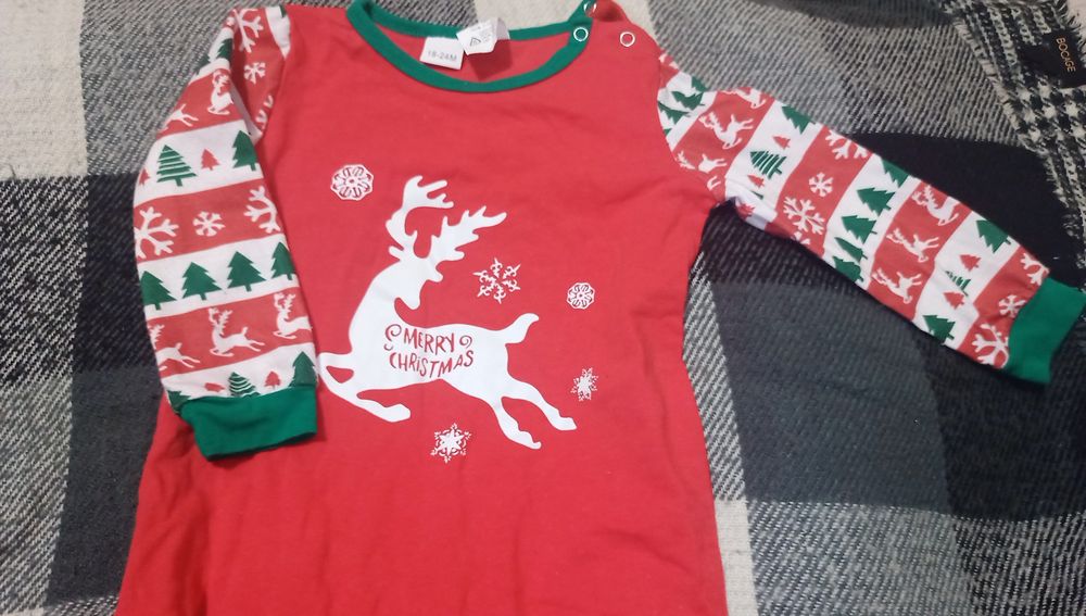 kombinezon pajacyk niemowlęcy ok.92 świąteczny