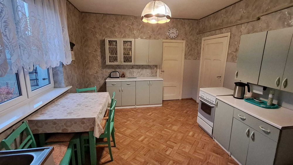 Dom jednorodzinny 73m², garaż, budynek gospodarczy, działka 1065m²