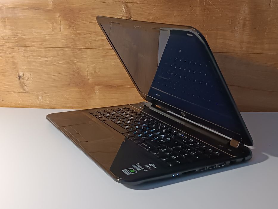 Потужний ігровий HP 15.6" /Core i5/8  ОЗП/256  SSD/Nvidia (2Gb)