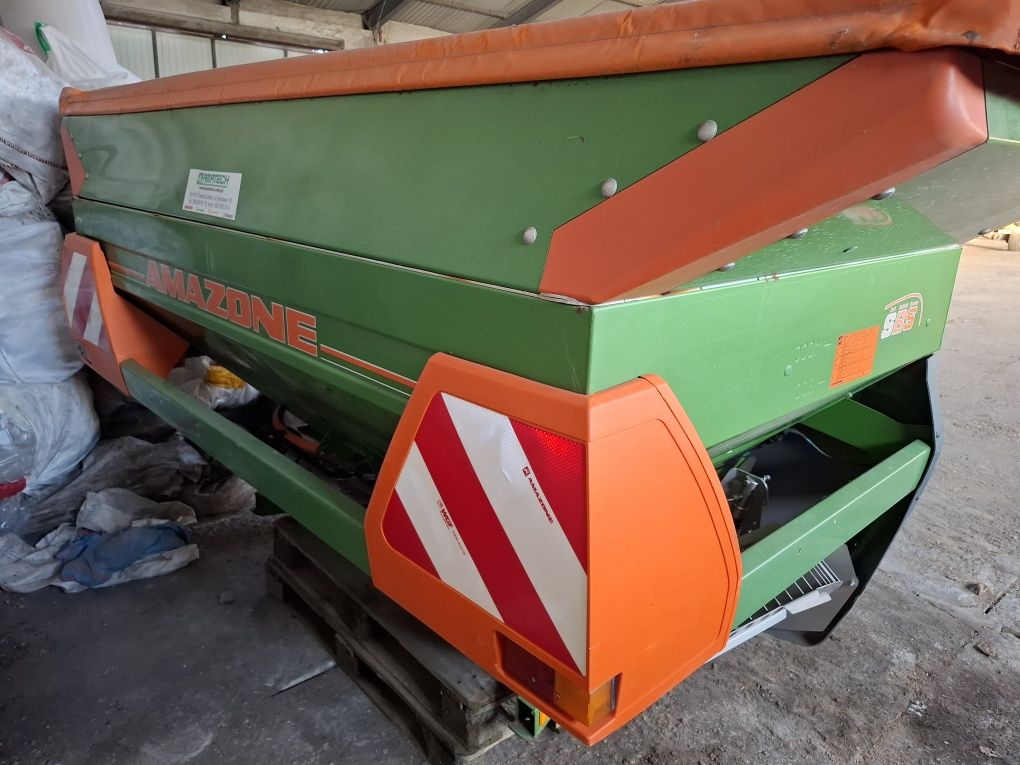 Rozsiewacz Amazone ZAM 1501 poj 2500l
