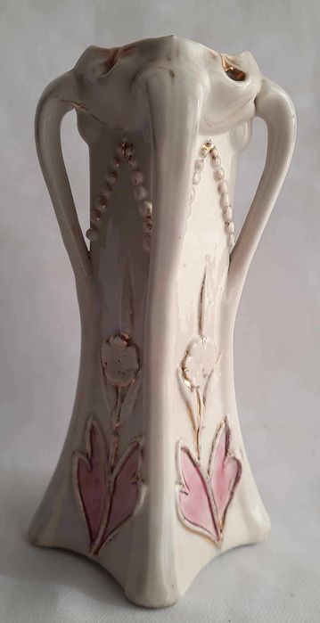 Secesja Porcelanowy wazonik