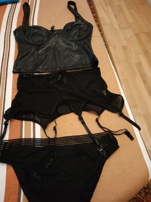 PROMOCJA! Komplet z eko skóry- bielizna osobista.