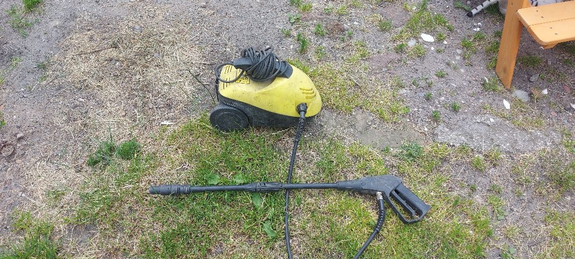 Sprzedam myjkę ciśnieniową Karcher
