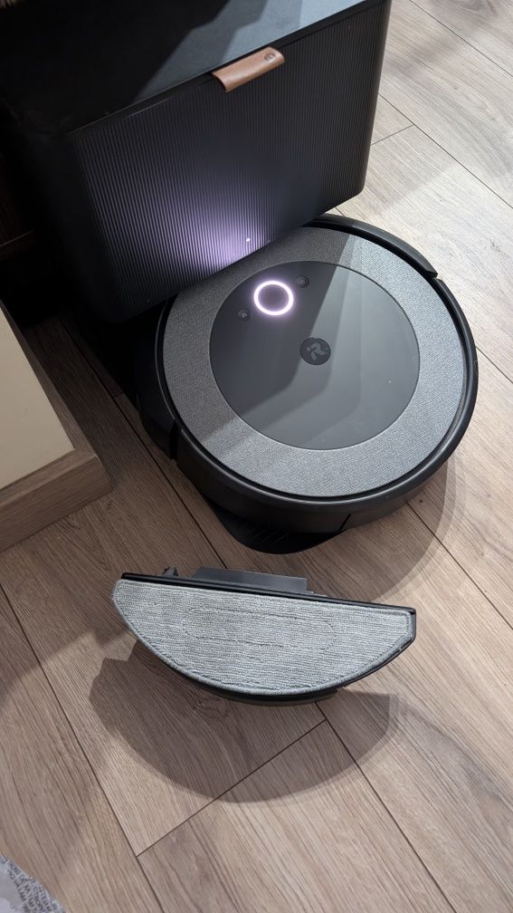 Roomba i5+ Combo z funkcją mopowania, na gwarancji
