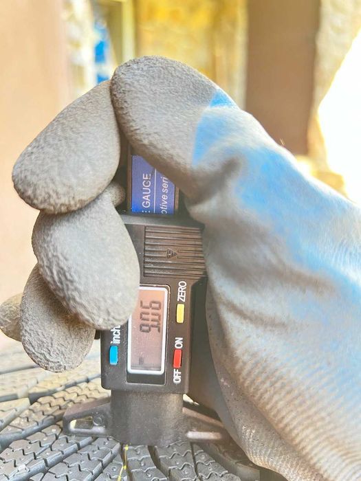 Шина зимова Nexen R18 235/45 22р 9мм