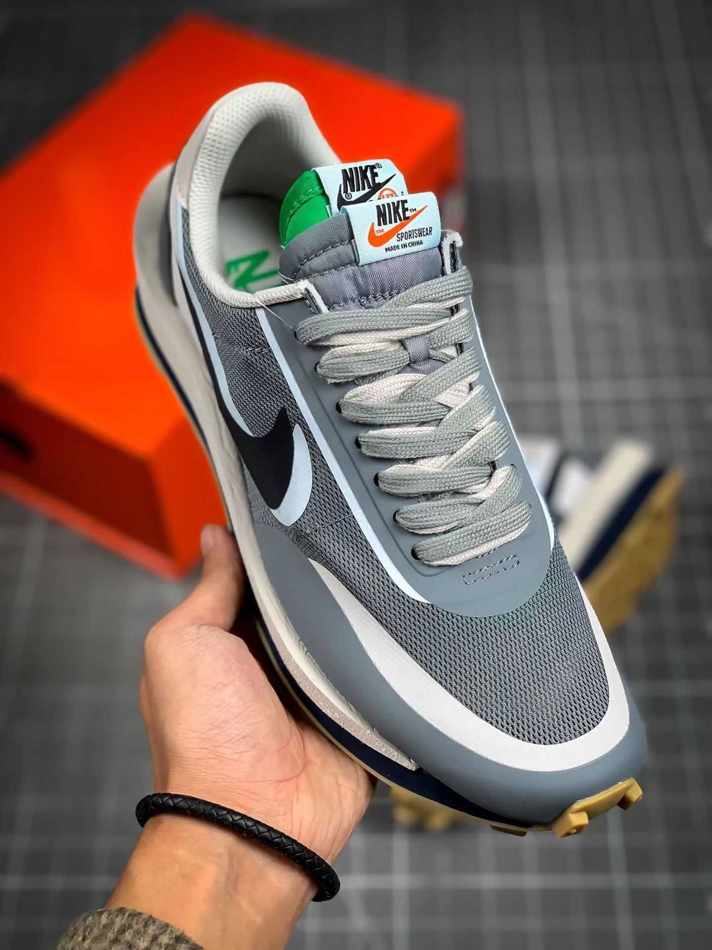 Wspólne tenisówki NIKE Fragment Design x Sacai x LDWaffle