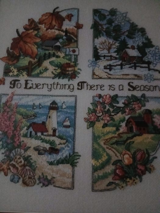 Вишию картини нитками,бісером на замовлення.