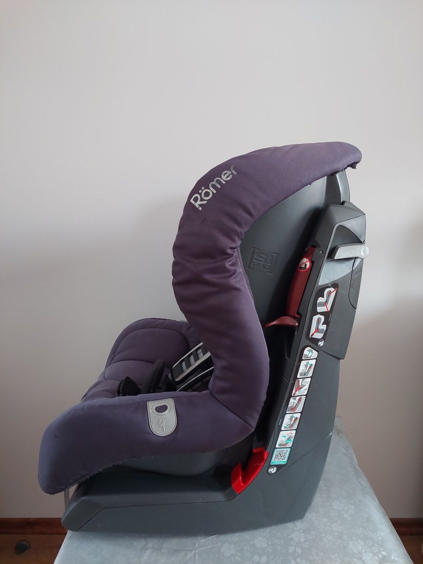 Sprzedam fotelki Britax Romer King Plus.