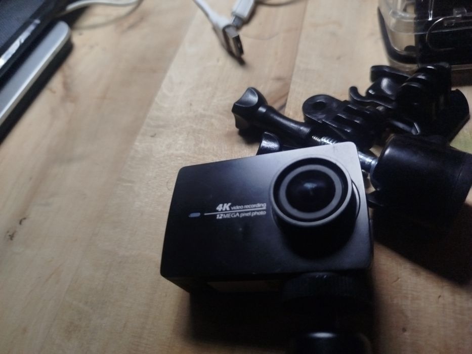 Екшн камера Xiaomi 4k