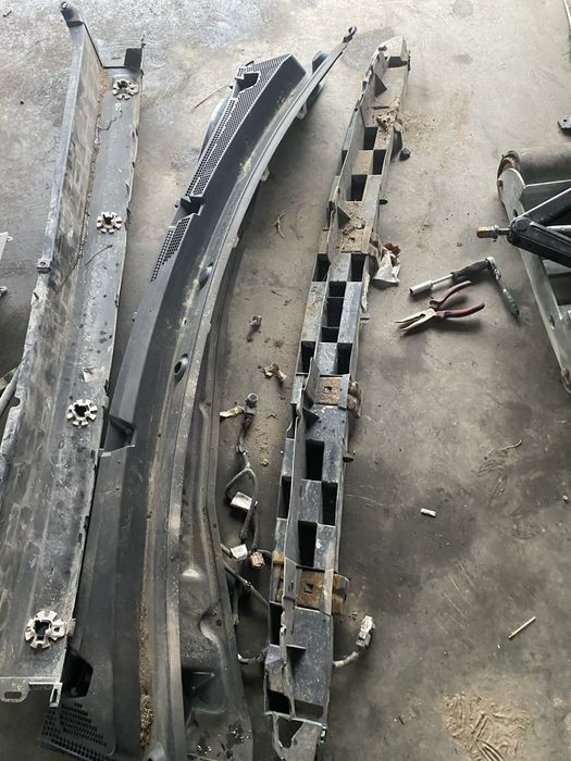 Belka zderzaka absorber tył tylna Renault Master III 3 lift IV 4 2021r