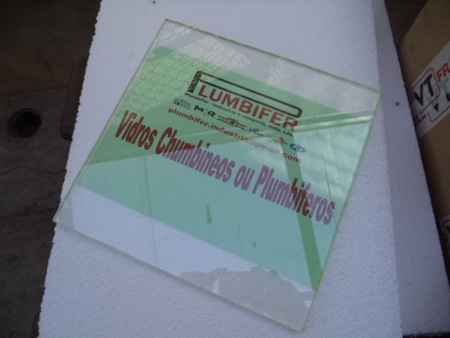 Vidro chumbineo ou plumbífero para proteção radiologica