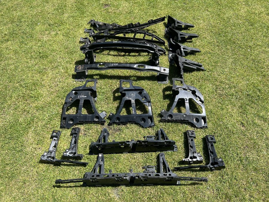 Касета радиаторів BMW X5 E70 установочна телевізор кронштейн БМВ Е70