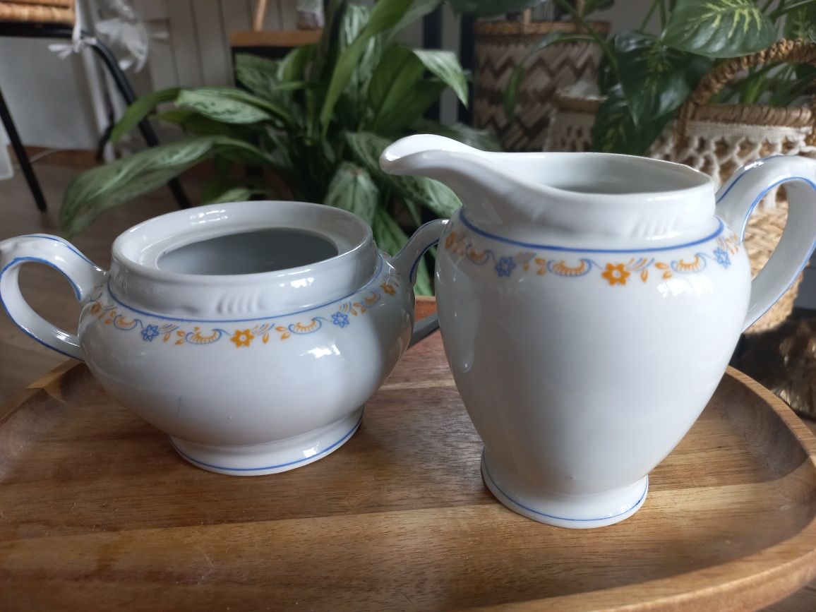 Zestaw porcelana Bareuther Bavaria 5 filiżanek, dzbanuszek, cukiernica