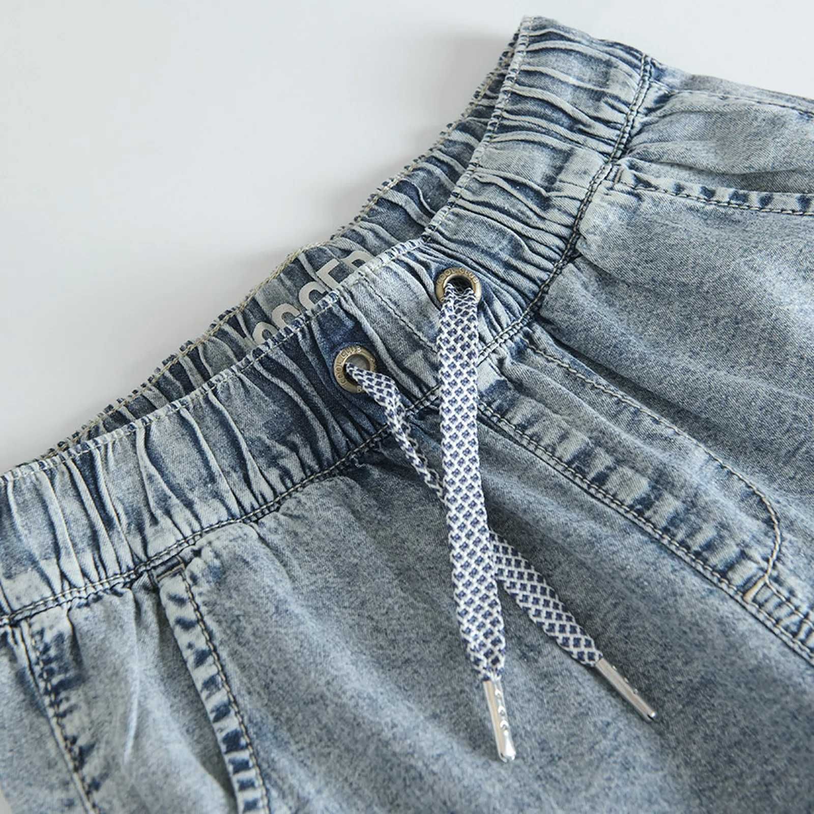 Spodnie jeansowe chłopięce ze SMYKA Cool Club jogger, denim 122 cm.