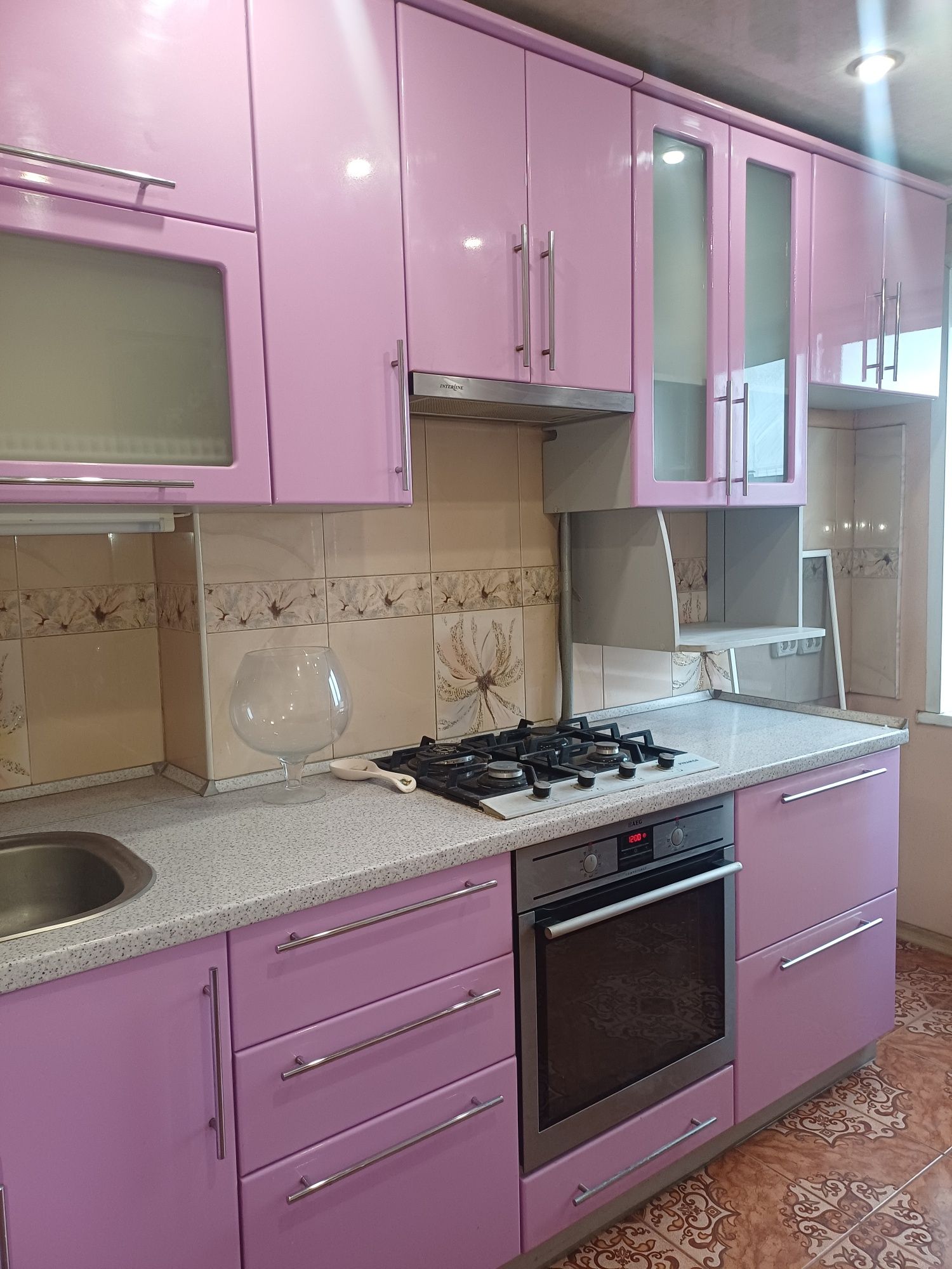 Продам 2 квартиры не угл 8/9 эт дома пр. Мира дом тканей Меаллургичес!