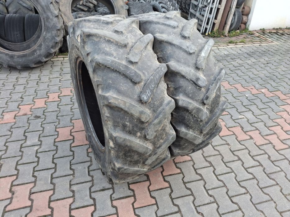 Opony radialne 380/70r24 13.6r24