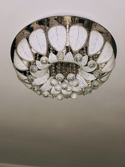 Люстра кришталева