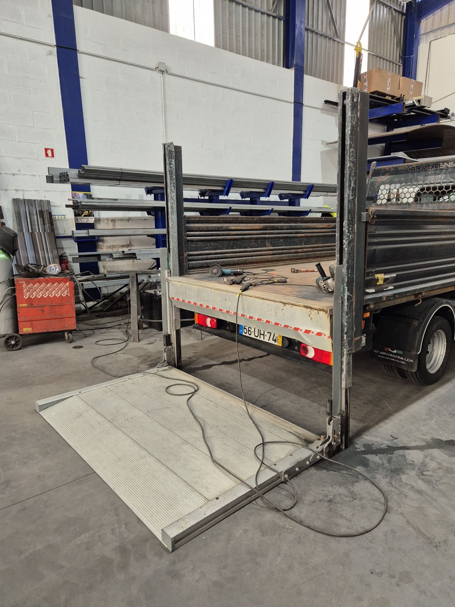 Plataforma dhollandia 1000kg