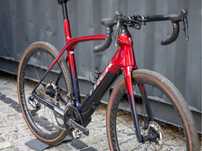 Trek domane + elektryczna szosa jak gravel