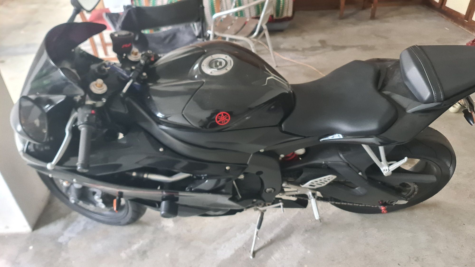 Yamaha r6  edição 20RPM