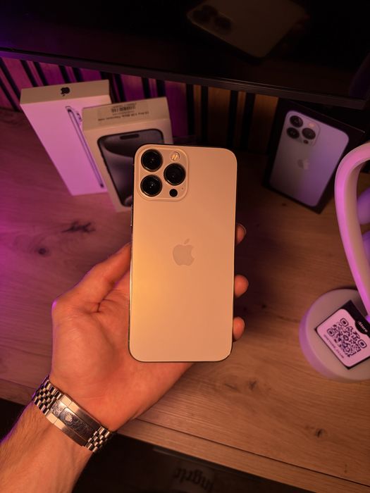 iPhone 13 Pro Max 256 Gb + AirPods 4 у подарунок!