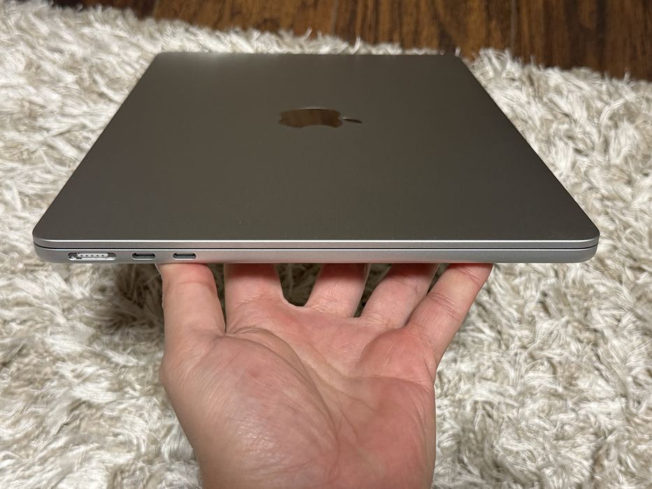 Ноутбук Appe MacBook air m3 16 256 silver, гарний стан. На гарантії!