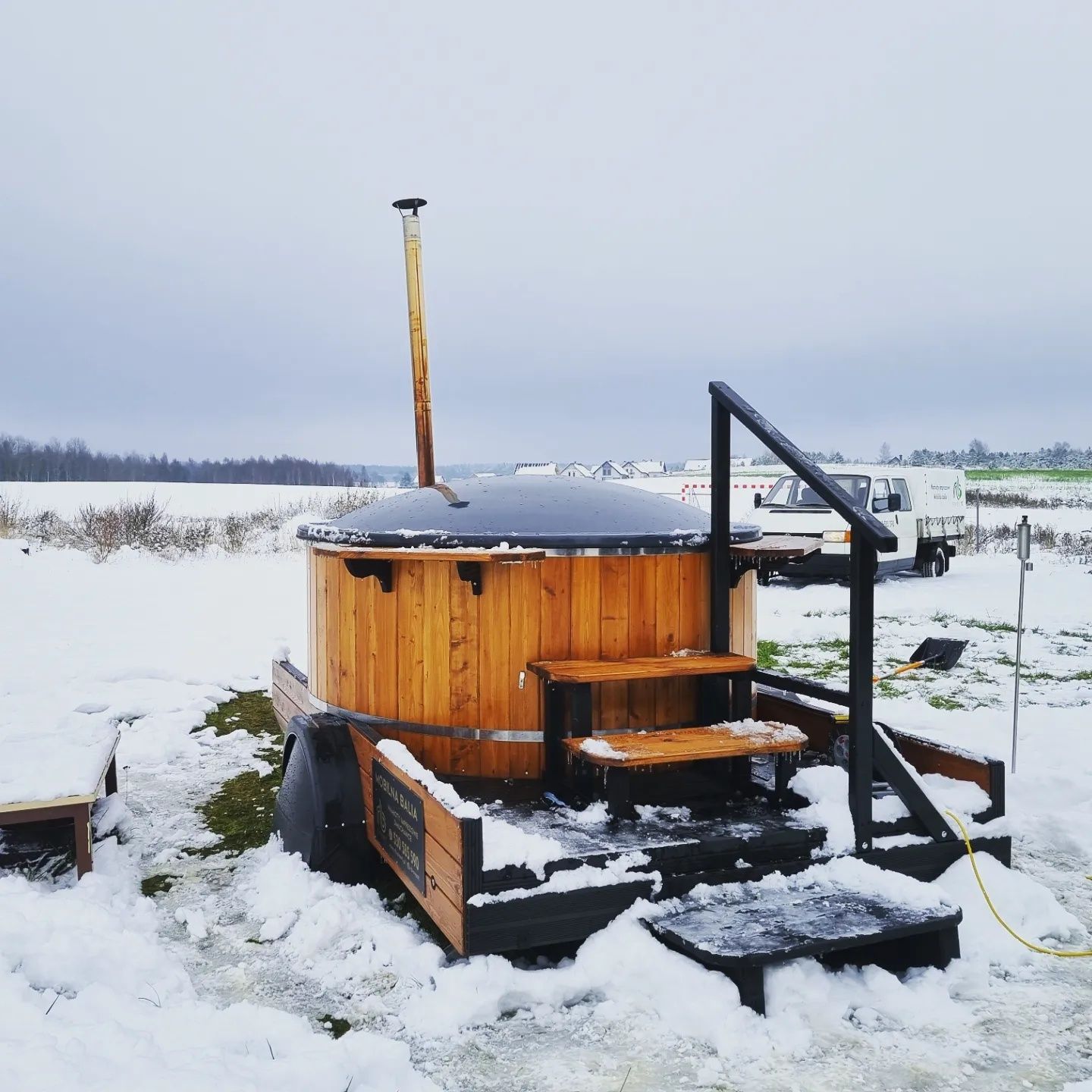 Mobilna balia z jacuzzi wynajem, ruska bania, mobilna sauna