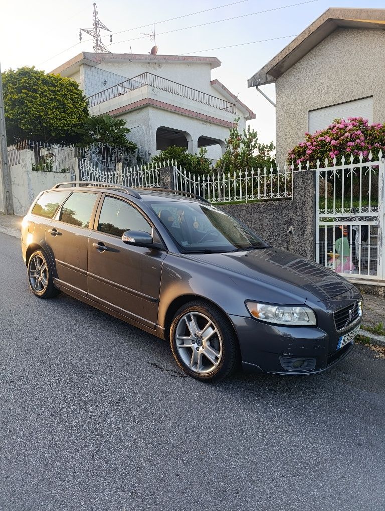 Volvo  V50 1.6 Momentum