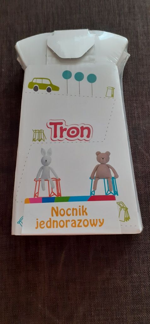 Nocnik jednorazowy tron