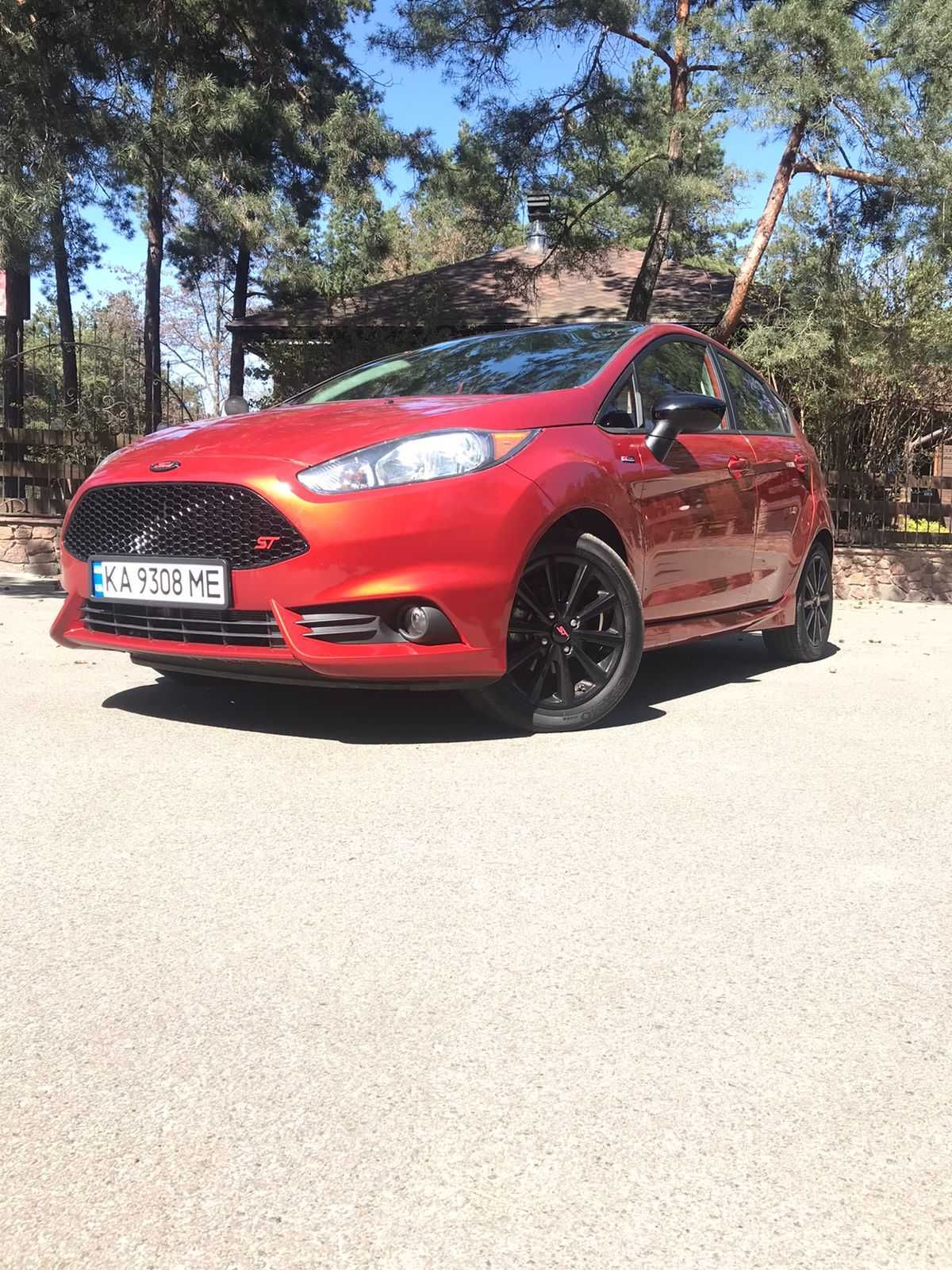 Продам Ford Fiesta ST line