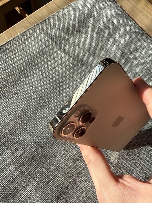 iPhone 12 pro 128gb Gold