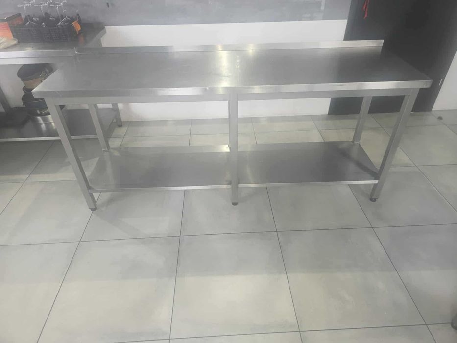 Stół gastronomiczny