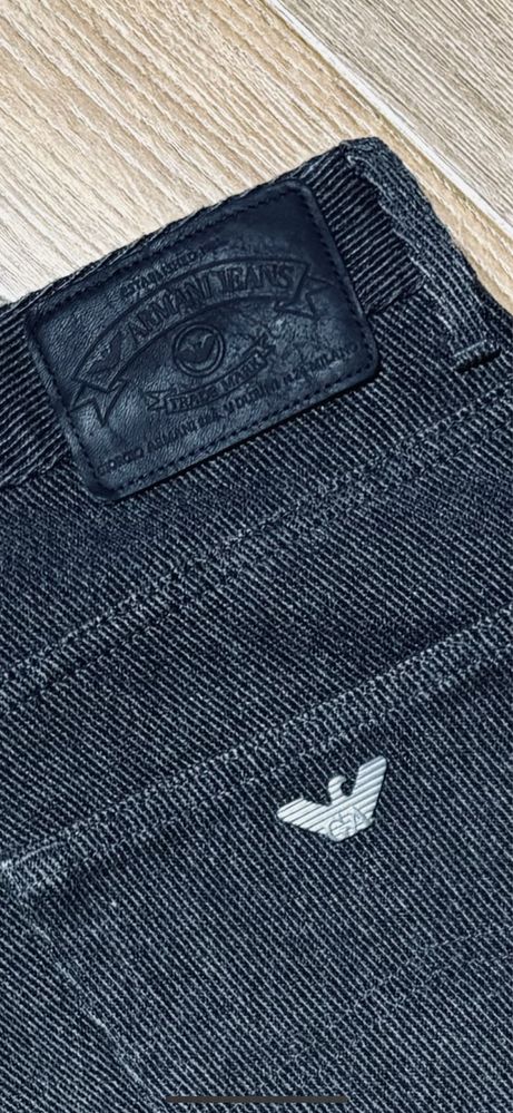 Armani Jeans spodnie 31 czarne zadbane jak nowe unikatowe