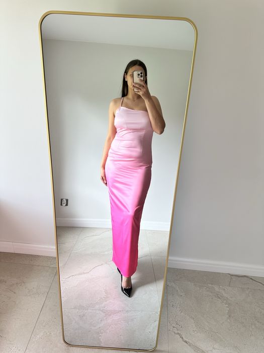 Długa satynowa sukienka kaiia rozmiar 40 wesele druhna