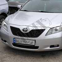 Решетка радиатора Camry 40, Радиаторная решетка верх+низ Камри 40