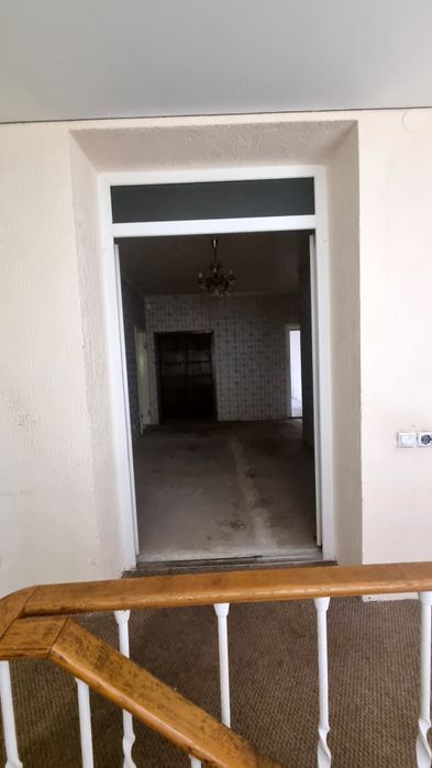 Продам  3 кімнатну квартиру центр окремий вхід 90 м.кв.