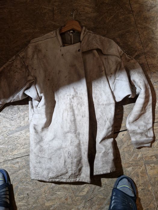 Kurka spawalnicza że skóry stan uzywane