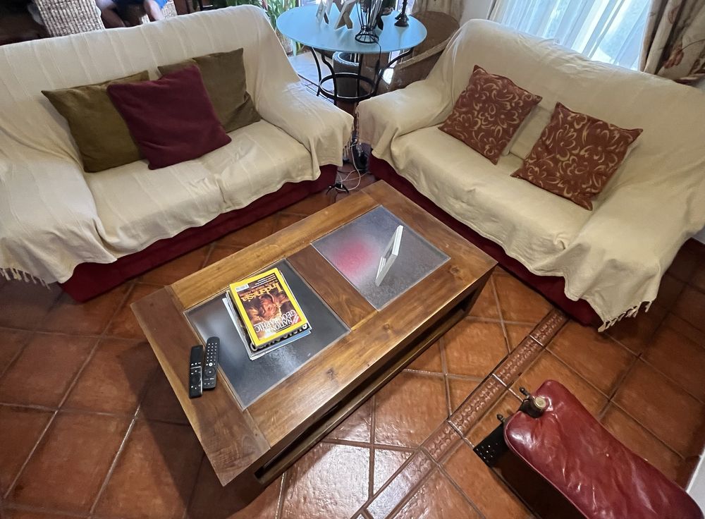 Sofás Vermelhos Chateau D'ax