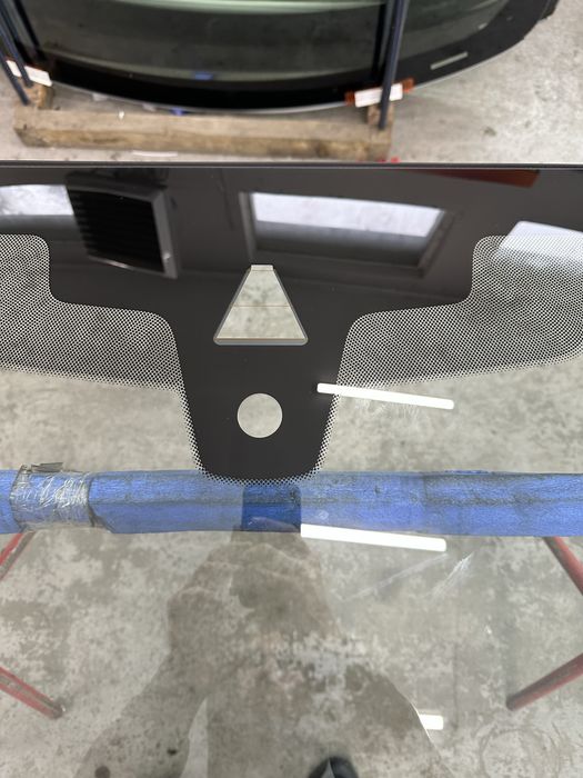 Лобове скло BMW G30 2020-25