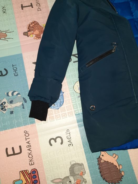 Зимова жіноча курточка розмір S 42