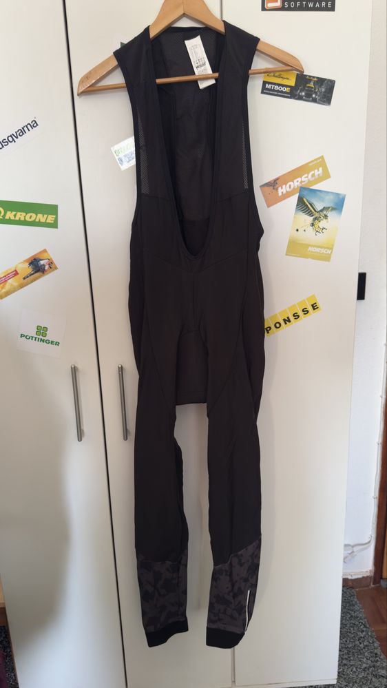 PREÇO APRESENTADO É VALOR TOTAL !!! Roupa para BTT usada poucas vezes