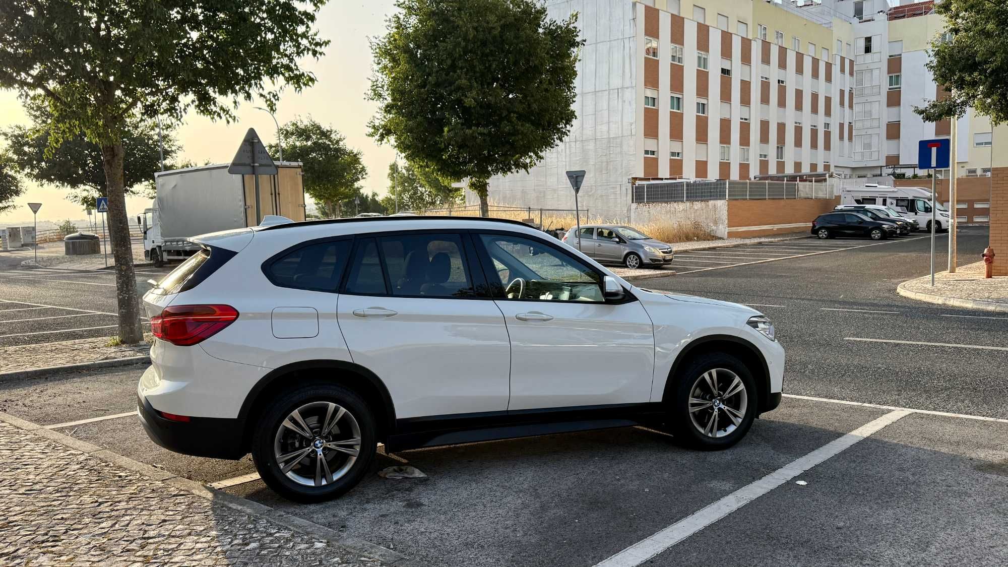 Vendo BMW X1 16d Sport AUTO - NACIONAL - 95.000kms